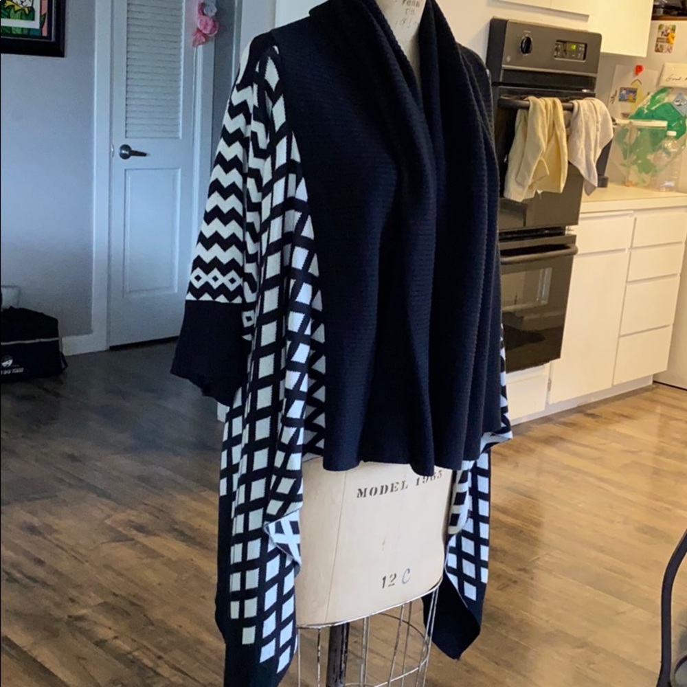 Preowned Asymmetrical Patterned Sweater Cardigan - image 2